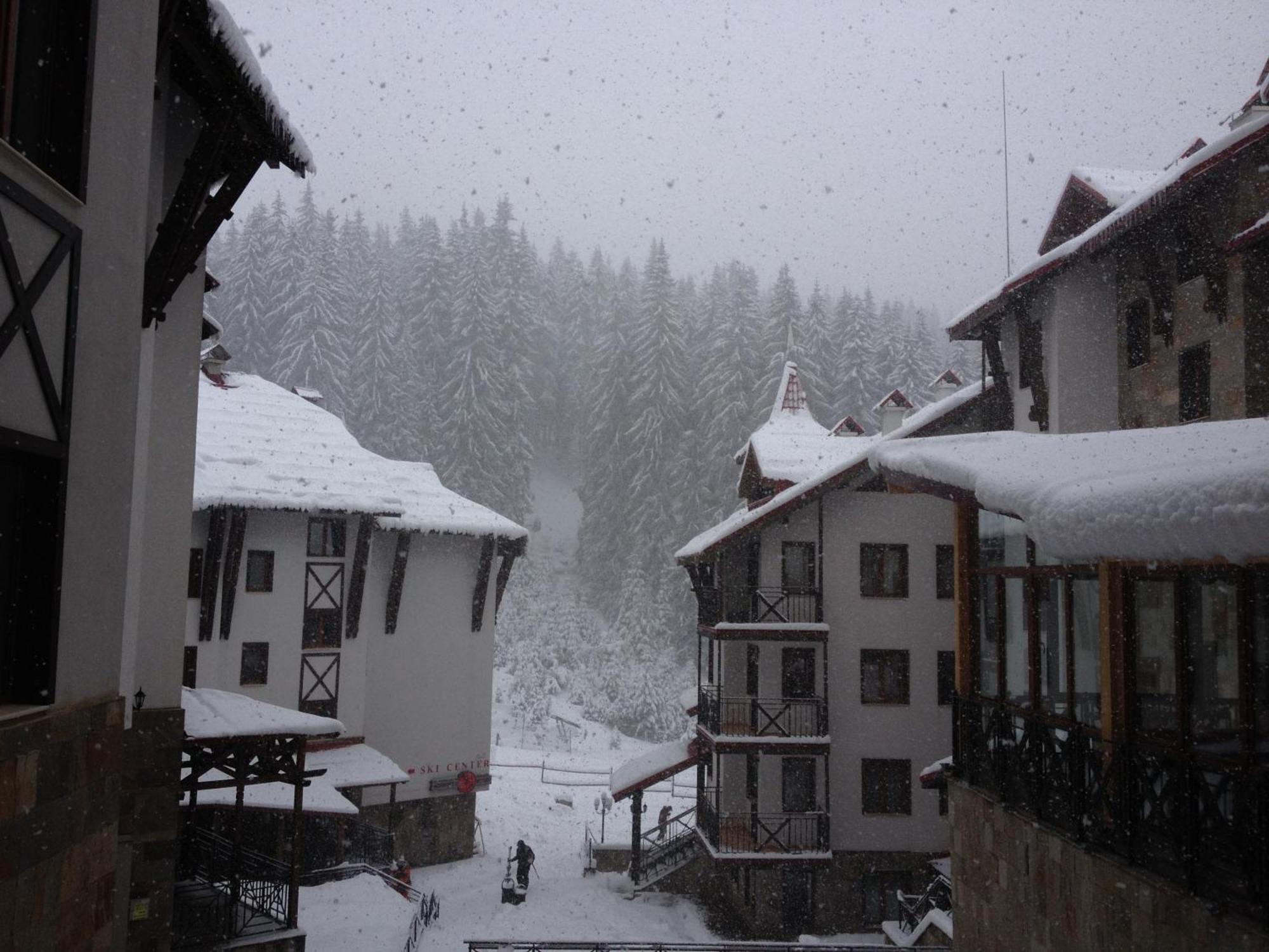 Ski Apartment In Castle Complex Pamporovo Buitenkant foto